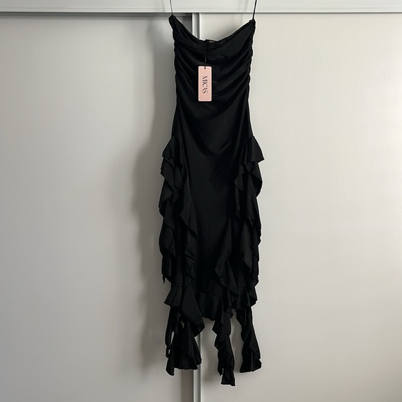 Micas Solid Ruffle Hem Ruched Tube Maxi Dress Size XS NWT - Picture 2 of 3